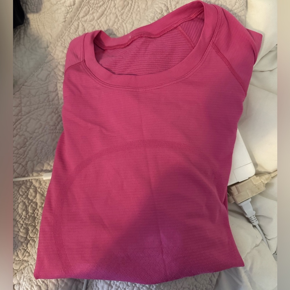 lululemon athletica Vibrant Pink Short Sleeve swiftly